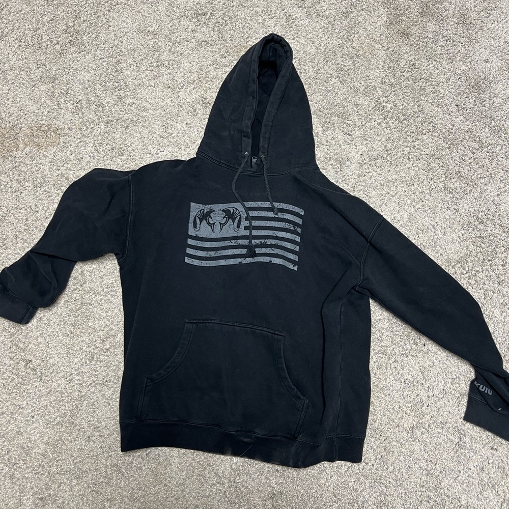 KUIU Men’s Black Sweatshirt